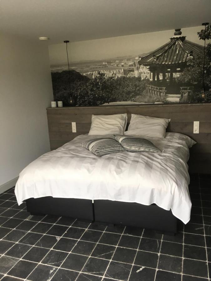 De Worfthoeve Bed & Breakfast Geel Exterior photo