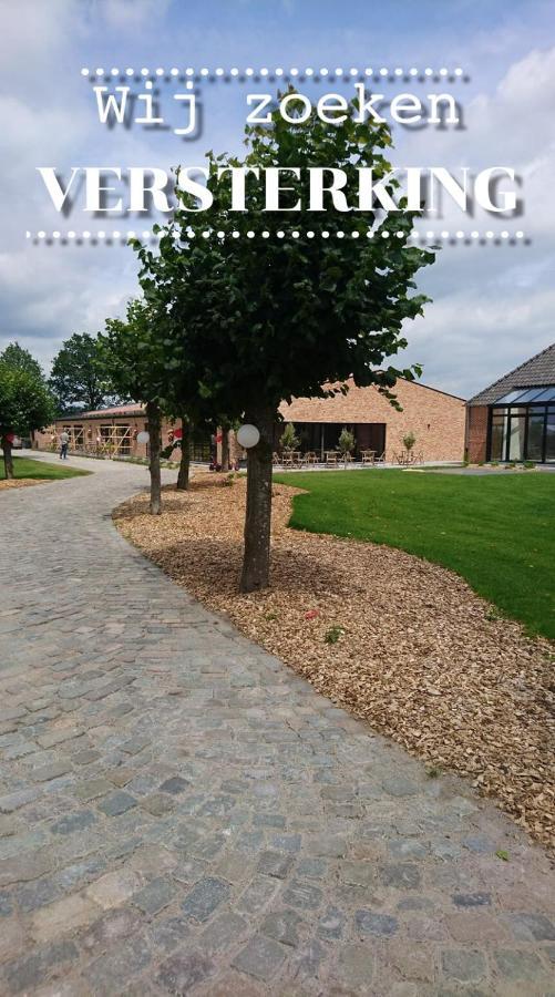 De Worfthoeve Bed & Breakfast Geel Exterior photo